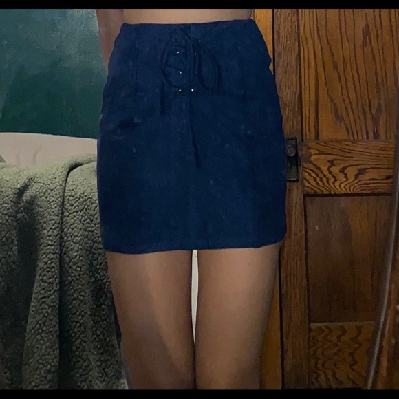 Charlotte Russe Lace-up front skirt - Picture 1 of 3